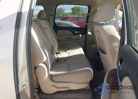 2007 Chevrolet Suburban 1500 Lt из США, поврежденный, VIN 3GNFK16357G136455